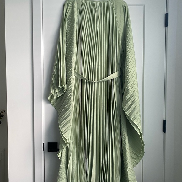 X plus wear NWT Green Pleated Maxi Kaftan Onesize Belted Dress - Picture 5 of 10